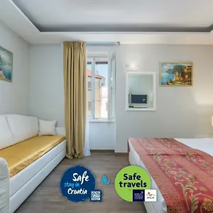 Boutique Melissa 4* Porec