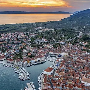 franceska-apartmani.primorje-gorskikotar.com/