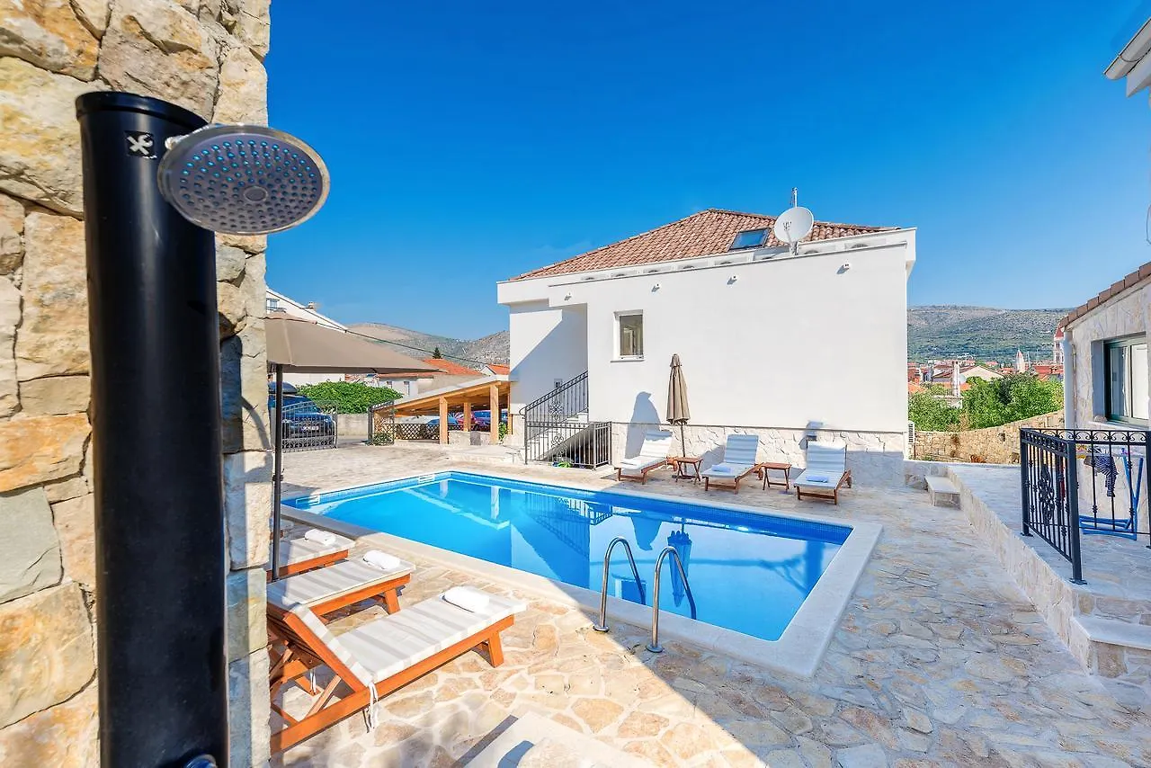 Villa Trau D'Oro Guest house